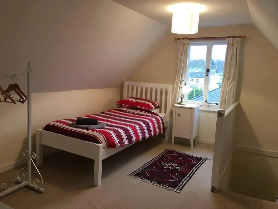 Holiday home Stunning Town House With Parking, Fire, Games Room Topsham