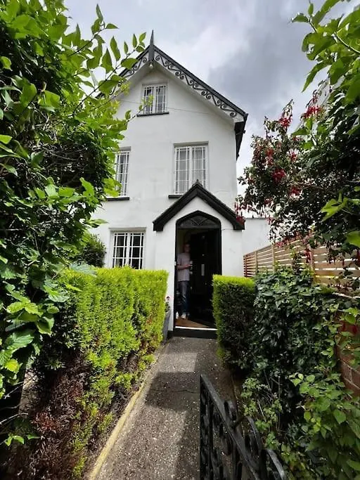 Stunning Town House With Parking, Fire, Games Room Topsham